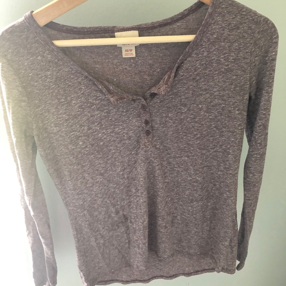 Grey/purple long sleeve
